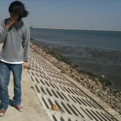 Enjoying the sea wind and sunshine. (@ CaofeiDian) http://step.ly/p/48drgv?t