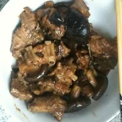 今天做的炖香菇排骨。 http://step.ly/p/ex3i7gn?t