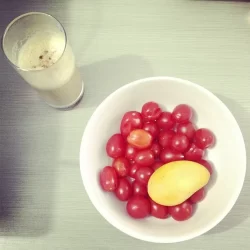 Midnight snack.: http://instagram.com/p/Ysub22lpfz/